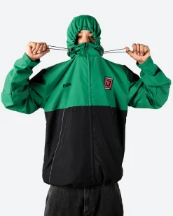 Saga Windbreaker